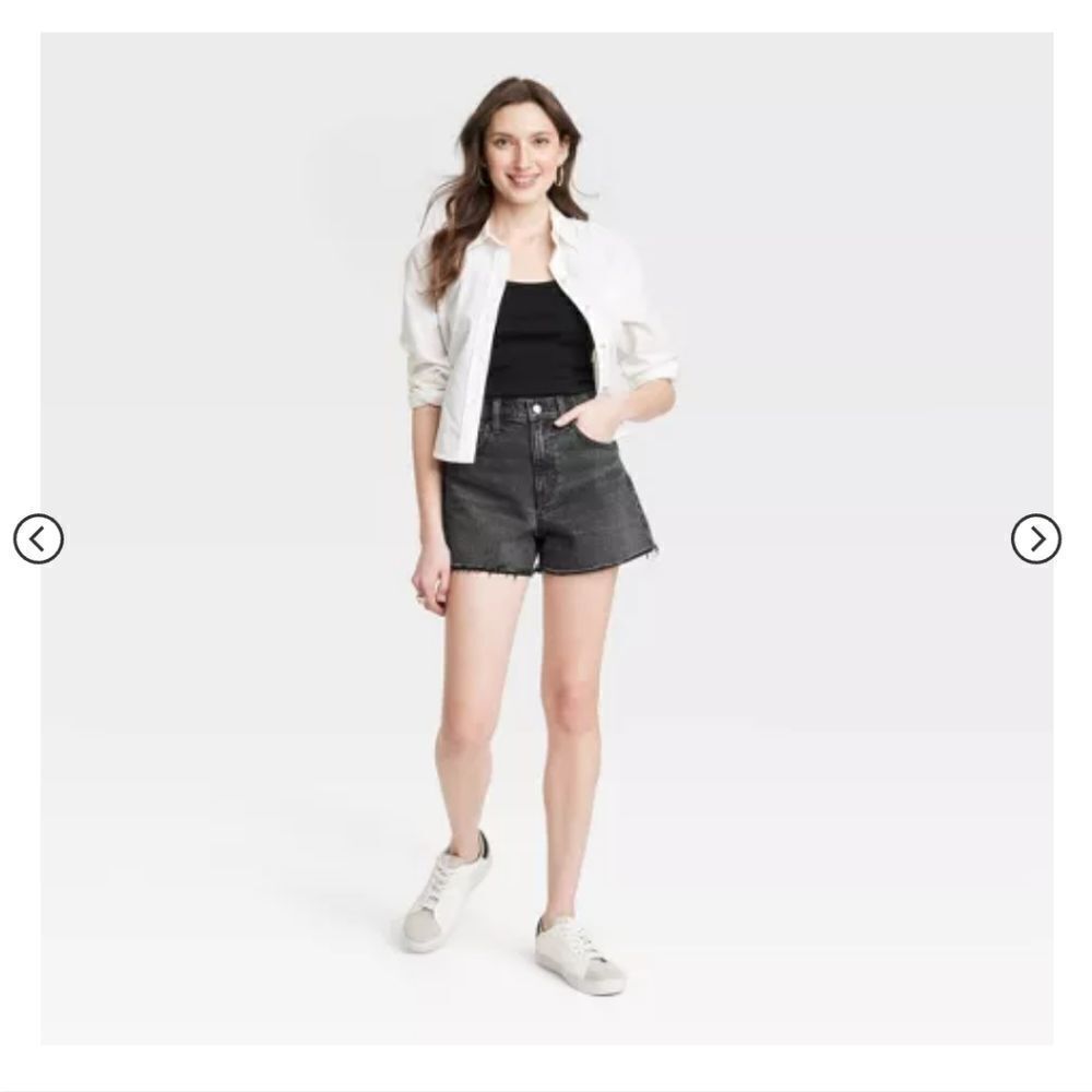 🆕🩳High-Rise '90s Cutoff Jean Shorts from Universal Thread